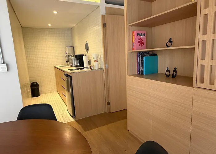 Praga 4 Cozy 1br Great Location Fast Wifi Apartamento *