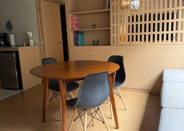 Praga 4 Cozy 1br Great Location Fast Wifi Apartamento *